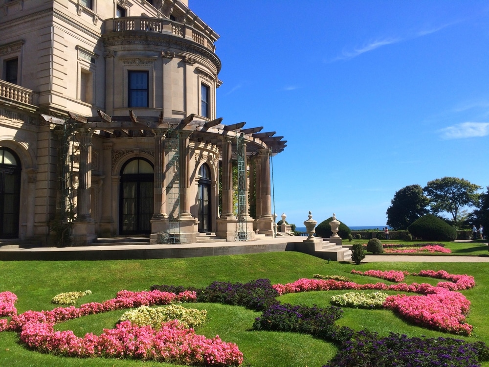 The gorgeous gardens and grounds of The Breakers, one of the most popular mansions in Rhode Island to visit